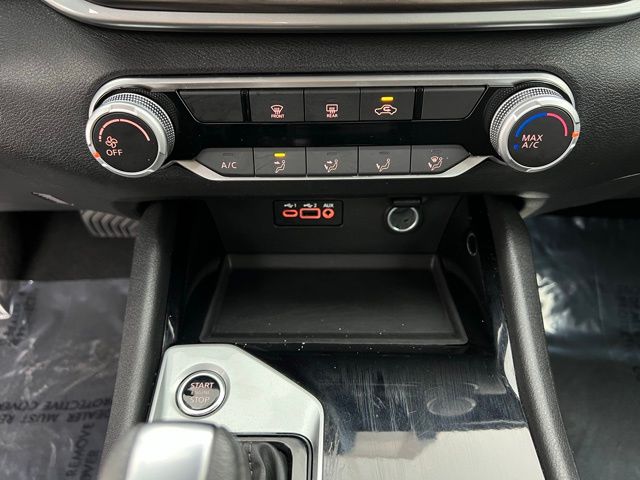 2024 Nissan Altima 2.5 SV photo 15