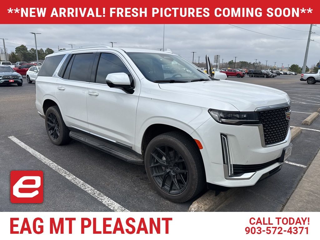 2021 Cadillac Escalade Luxury's photo