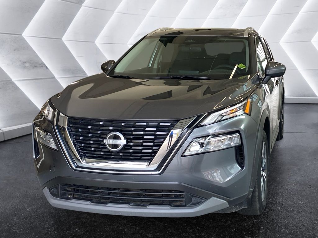 2023 Nissan Rogue SV photo 3
