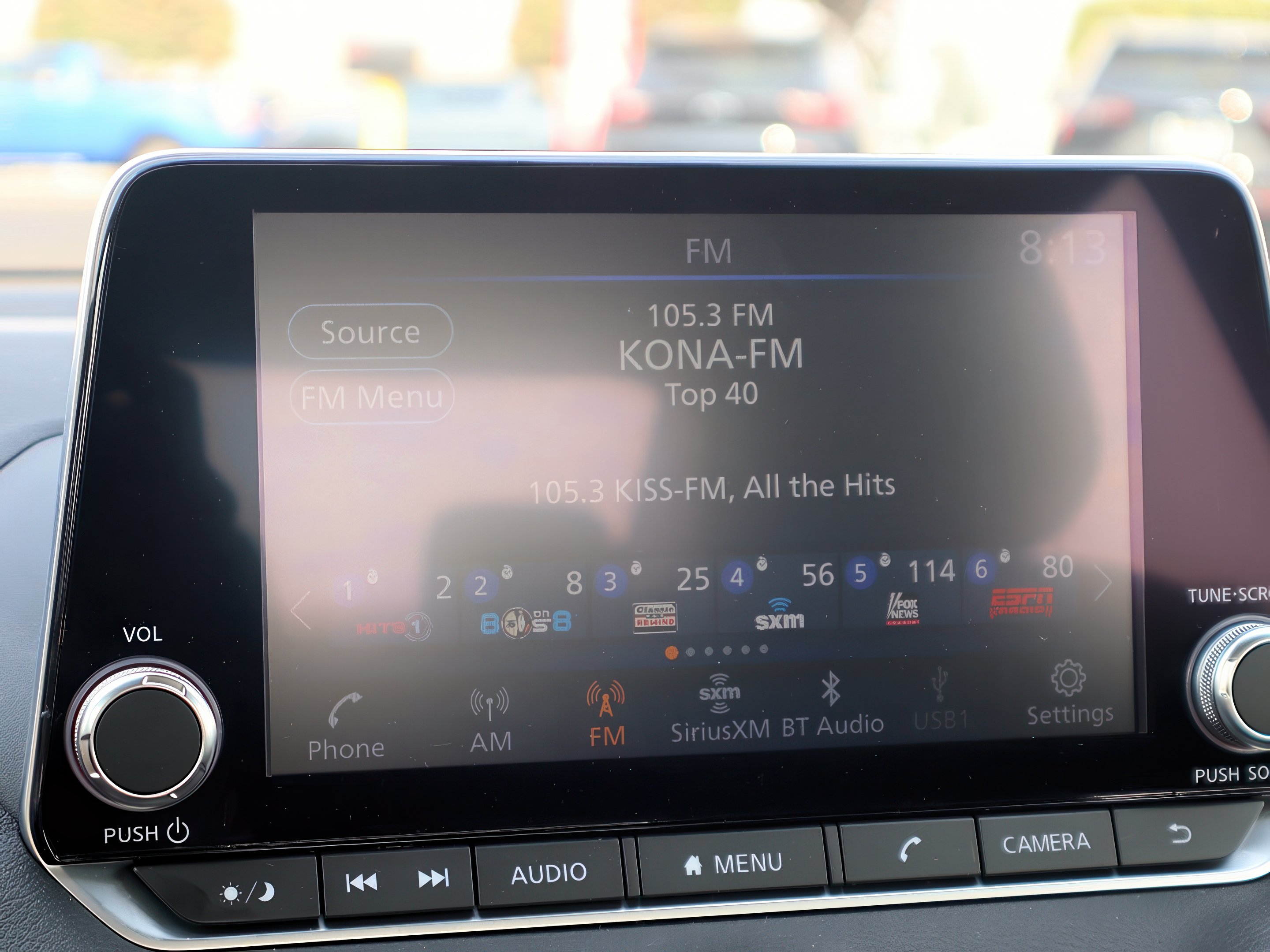 2025 Nissan Sentra SV photo 18