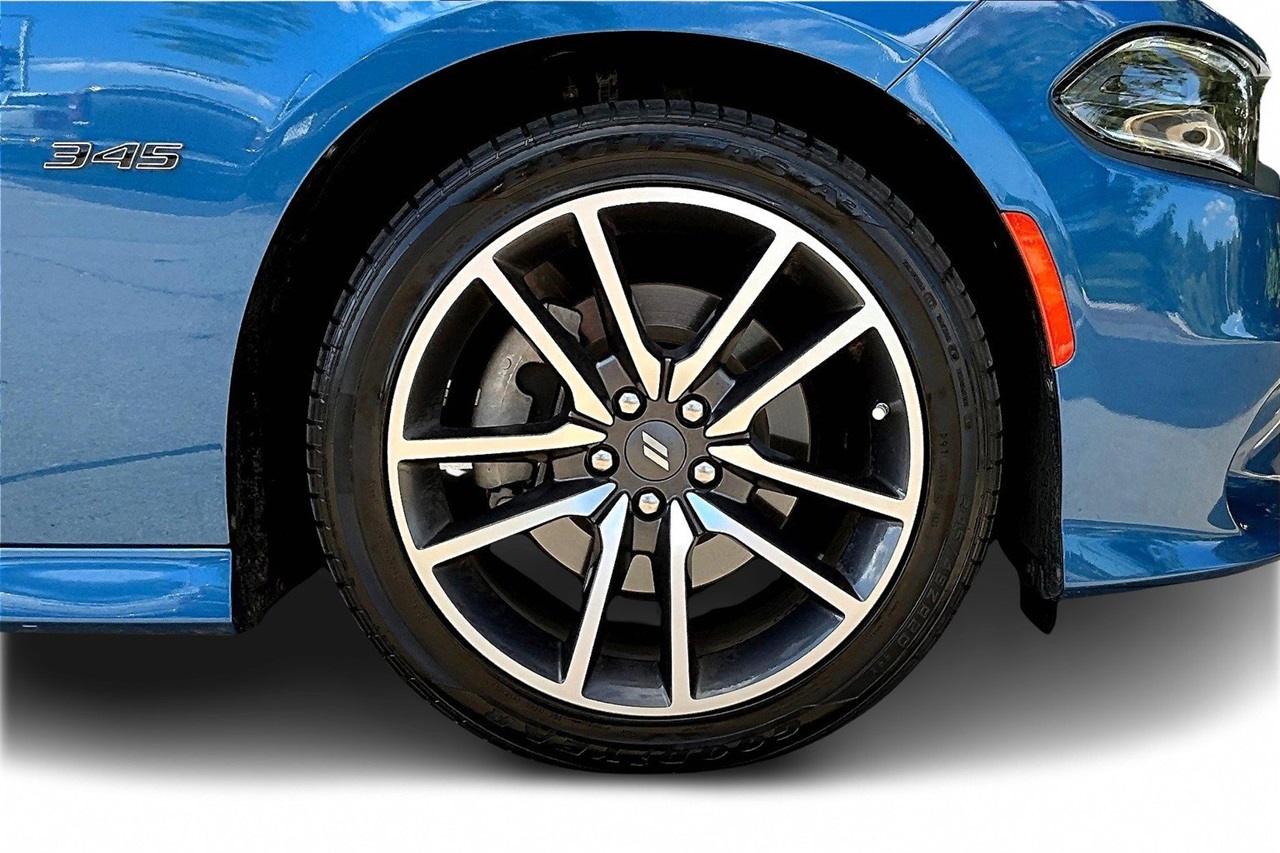 2023 Dodge Charger R/T photo 29