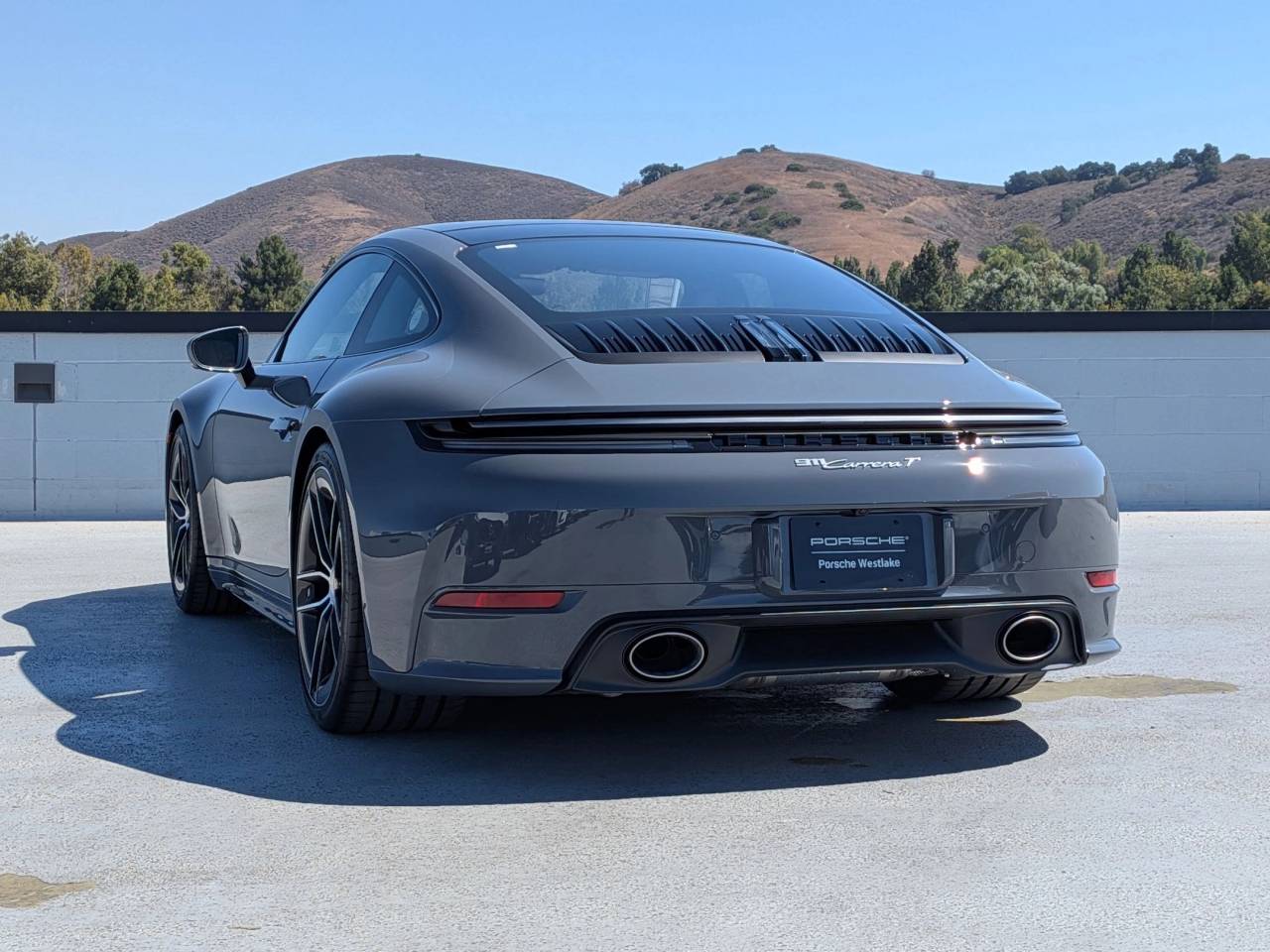 2025 Porsche 911 T photo 3