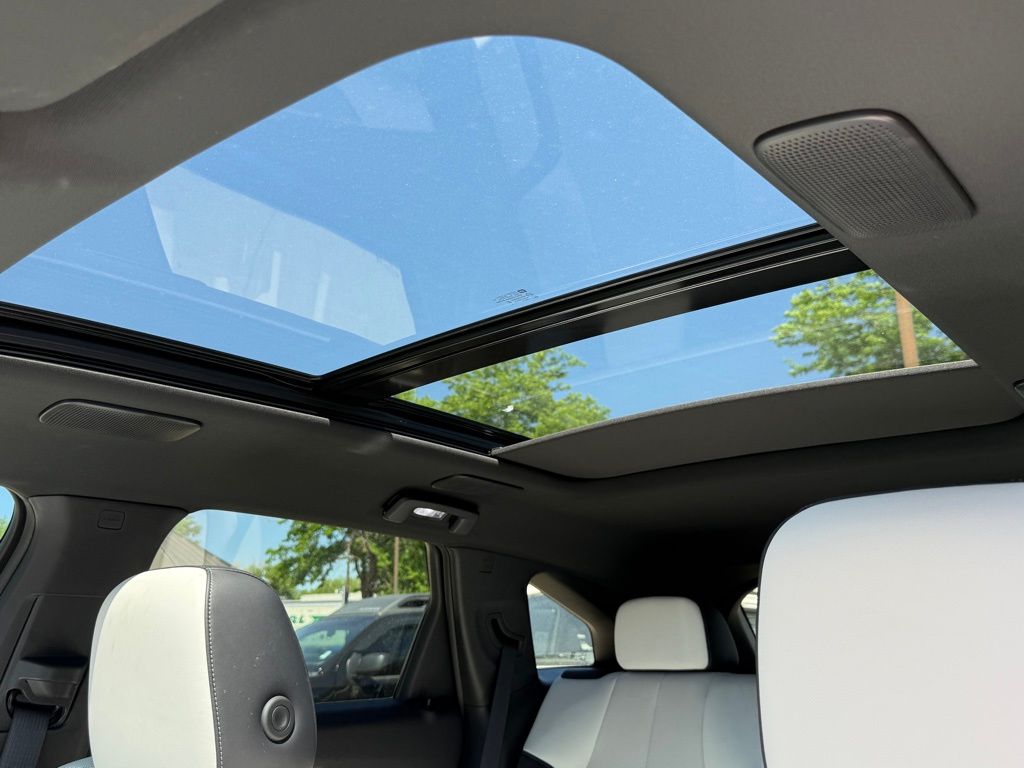 2024 Acura ZDX Base photo 29