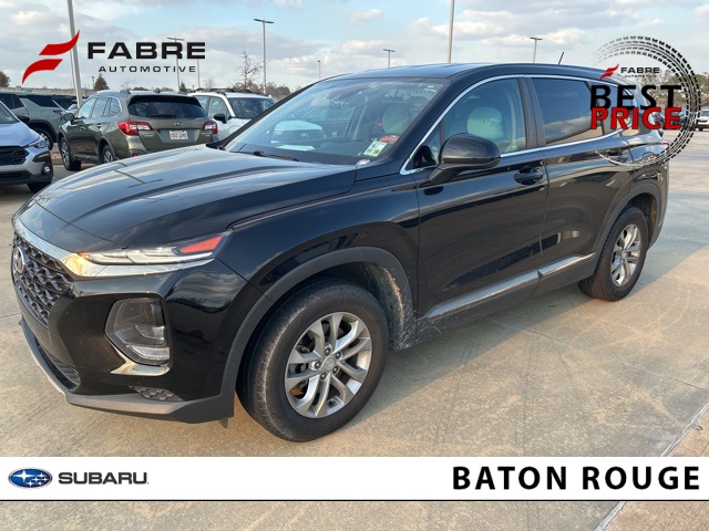 2019 Hyundai Santa Fe SE's photo