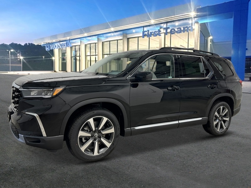 2025 Honda Pilot Touring photo 2