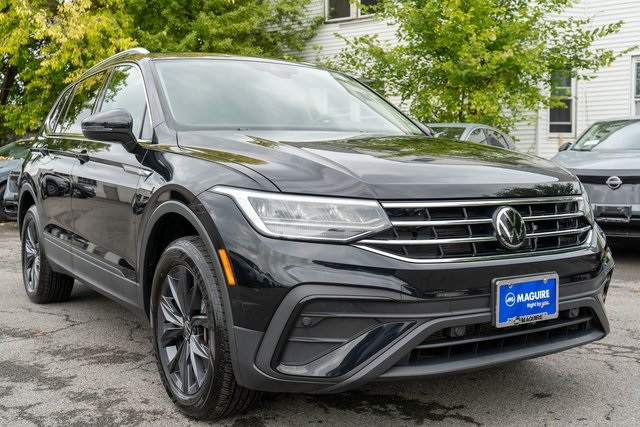 2022 Volkswagen Tiguan SE photo 3