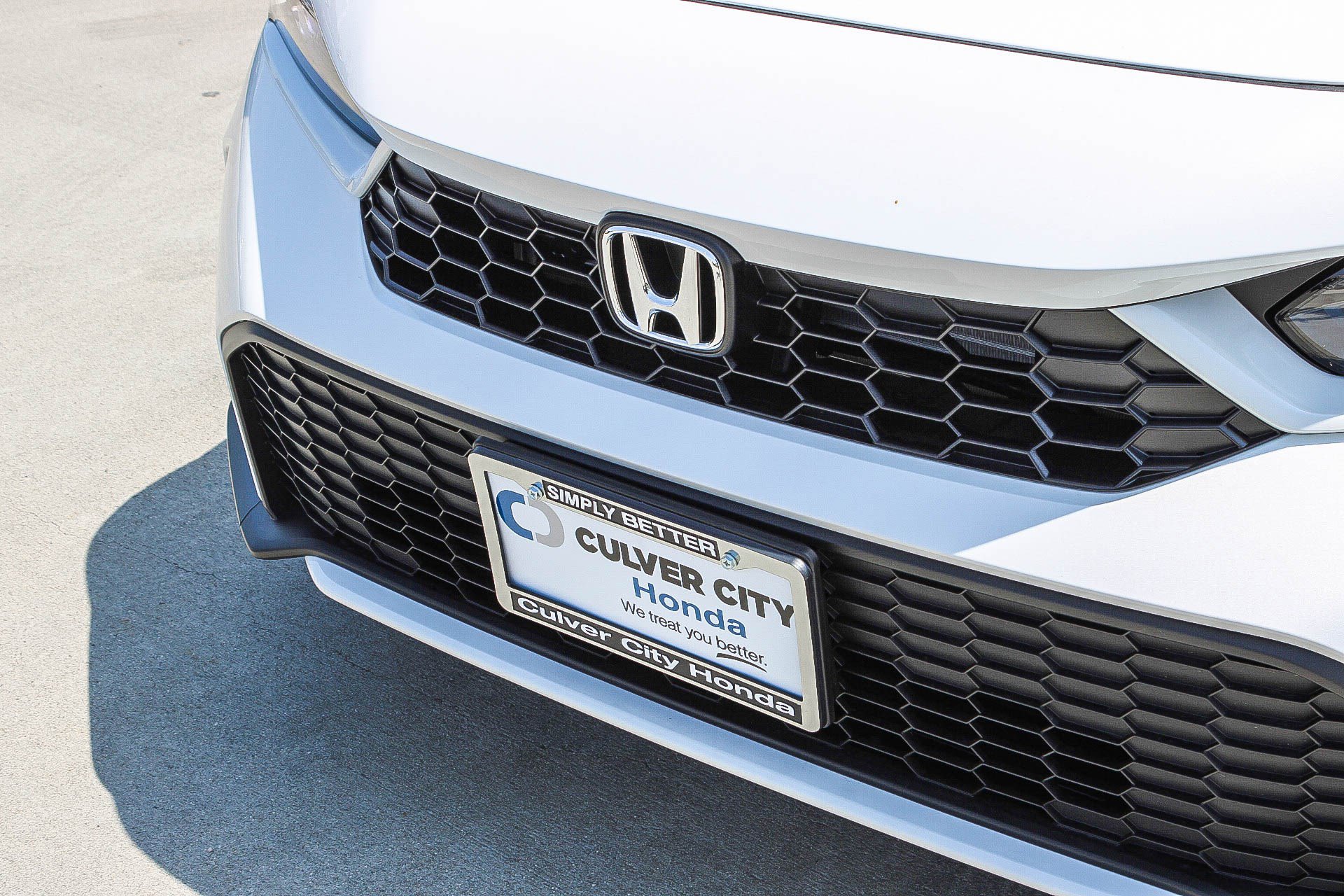 2026 Honda Civic Hatchback Hybrid Sport photo 3