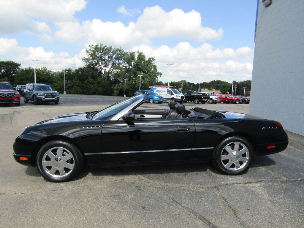 2002 Ford Thunderbird Base photo 3