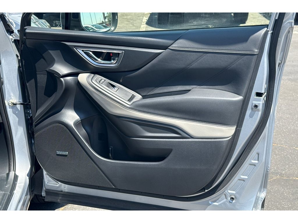 2022 Subaru Forester Limited photo 20
