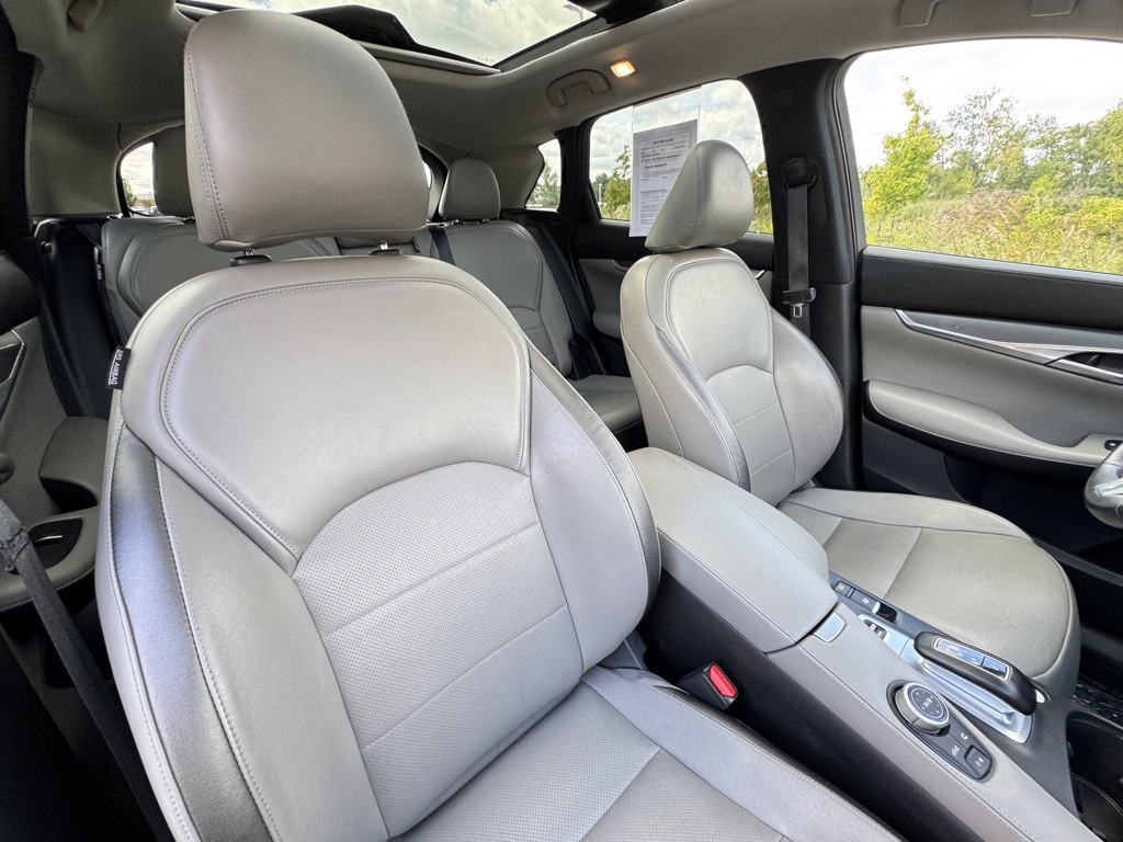 2024 Infiniti QX50 Luxe photo 28