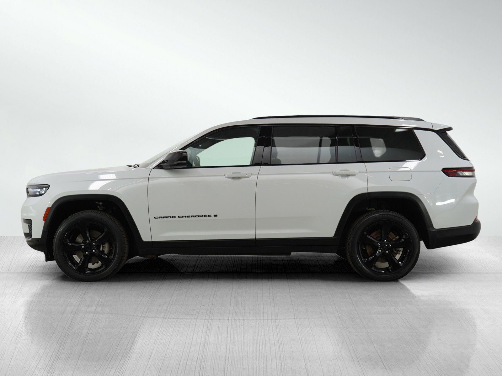 Used 2023 Jeep Grand Cherokee L Altitude with VIN 1C4RJKAG0P8893942 for sale in Hopkins, Minnesota