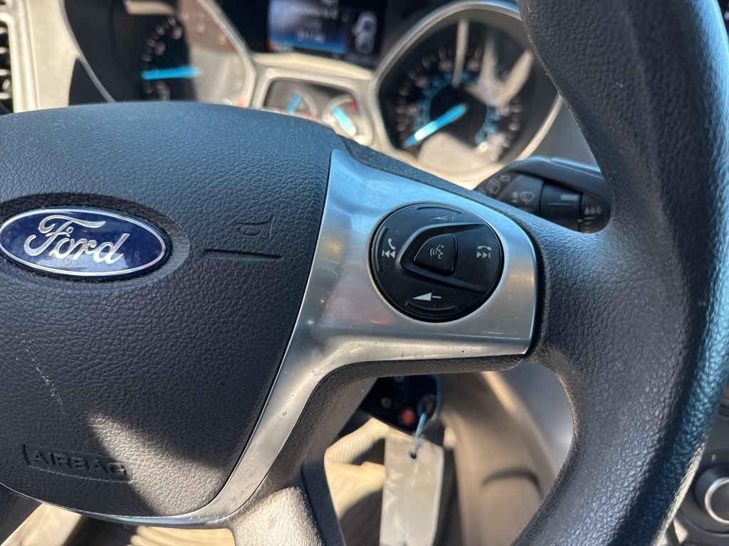 2016 Ford Escape SE photo 12