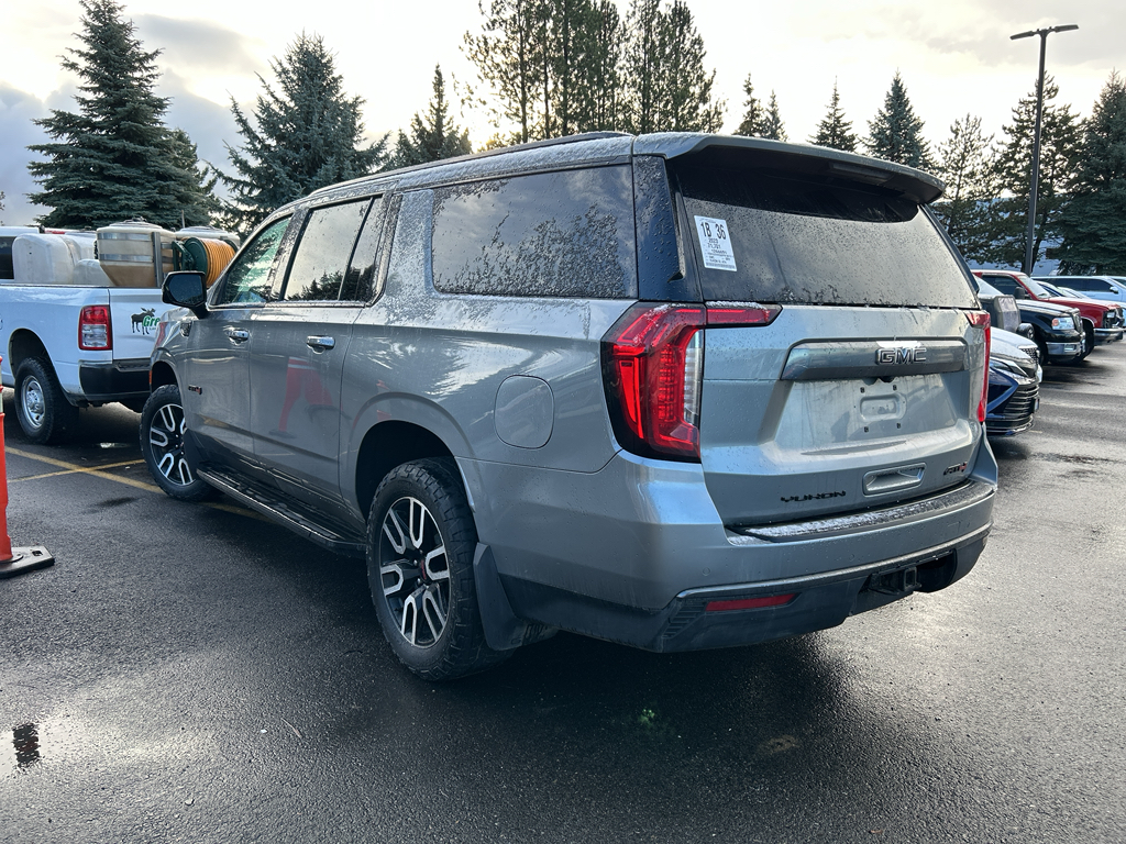 2023 Gmc Yukon XL AT4 photo 2