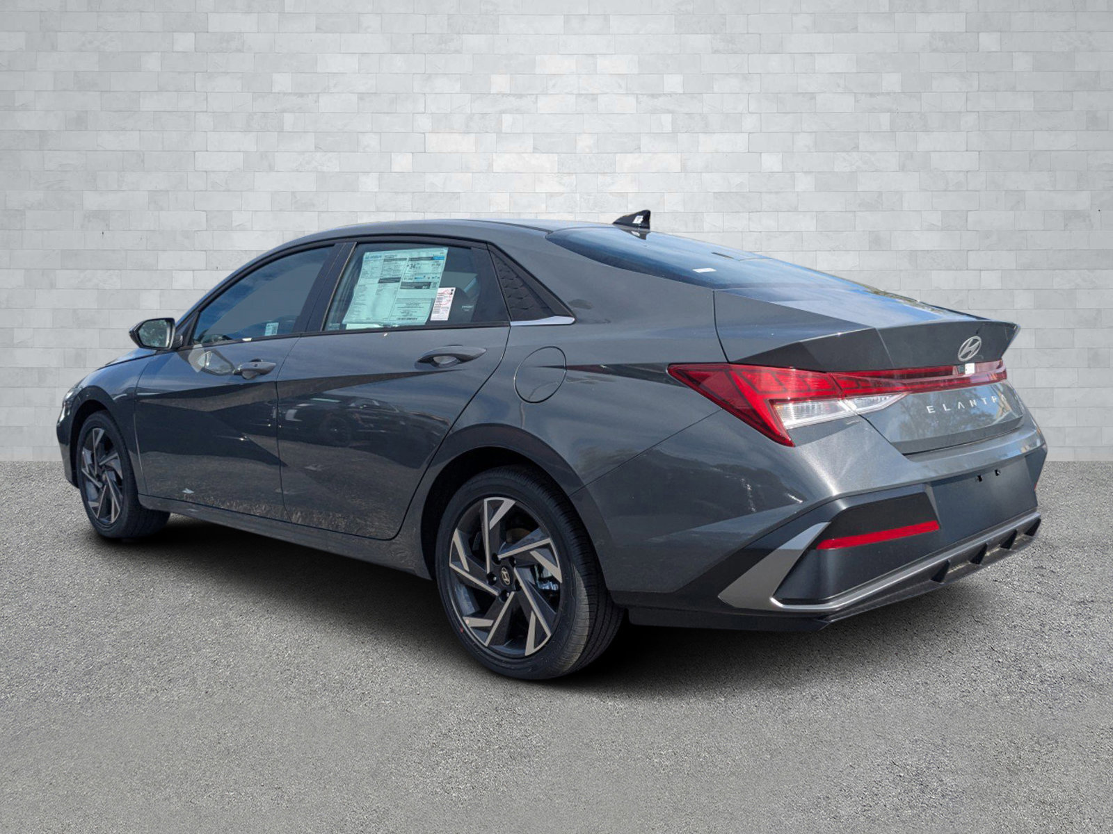 2025 Hyundai Elantra Hybrid Limited photo 6