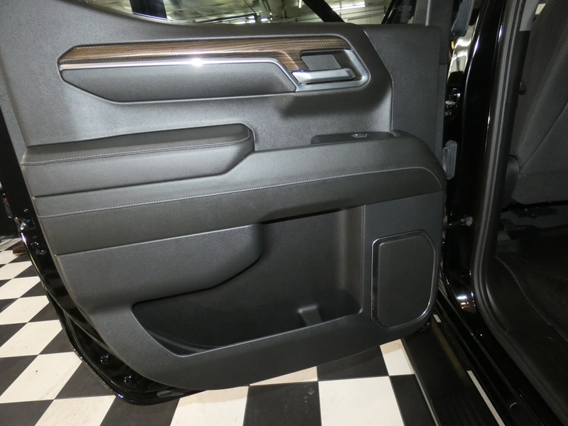 2023 Chevrolet Silverado 1500 RST photo 21