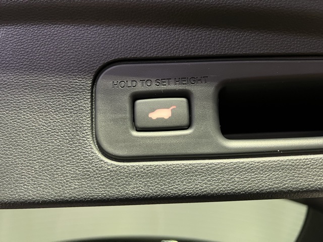 2025 Acura MDX SH-AWD A-Spec photo 13