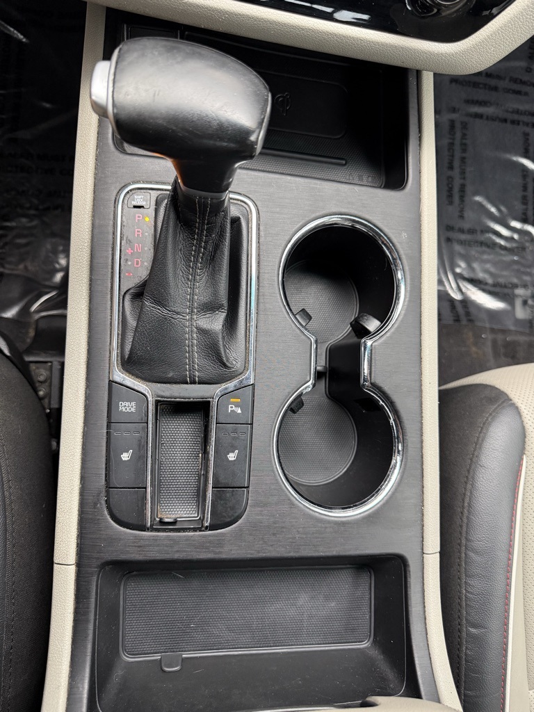 2020 Kia Sedona EX photo 30
