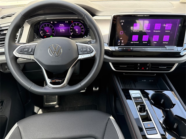 2025 Volkswagen Atlas Peak Edition SE photo 25