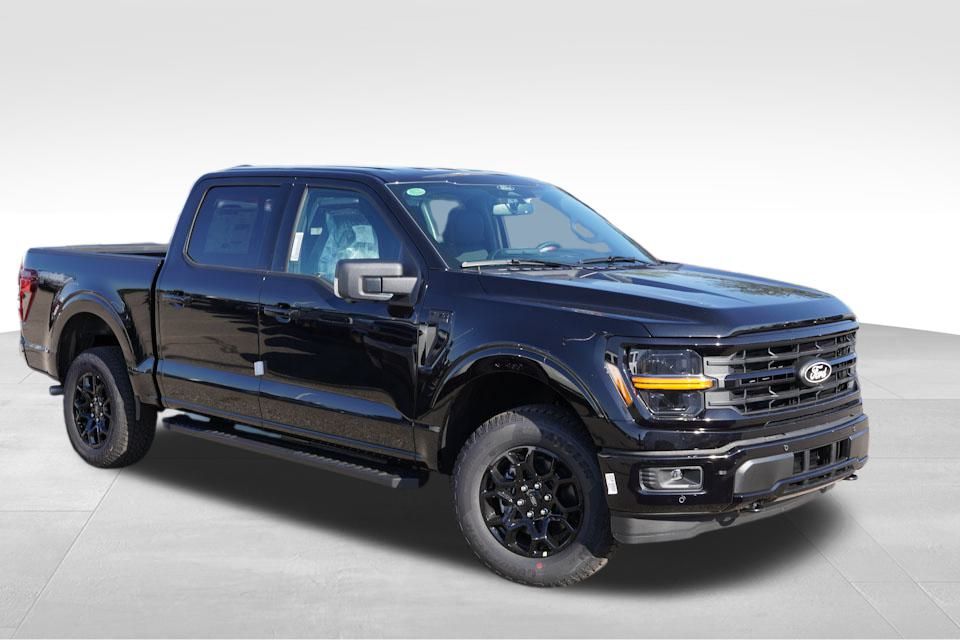 2025 Ford F-150 XLT's photo