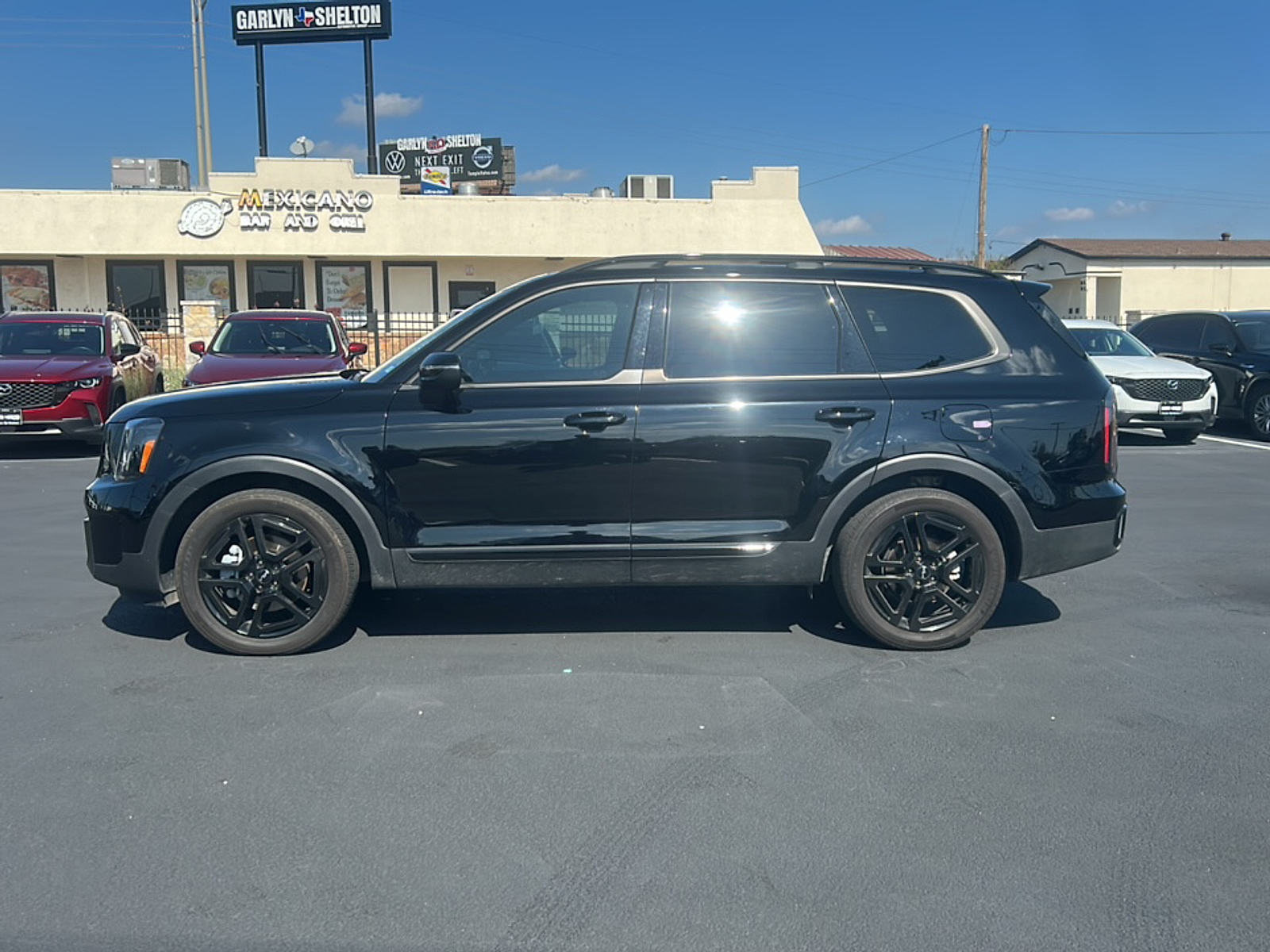 2024 Kia Telluride EX X-Line photo 2