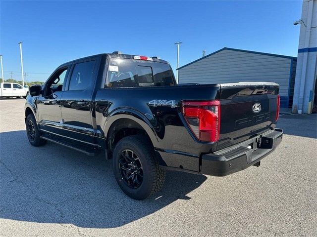 2025 Ford F-150 XLT photo 3