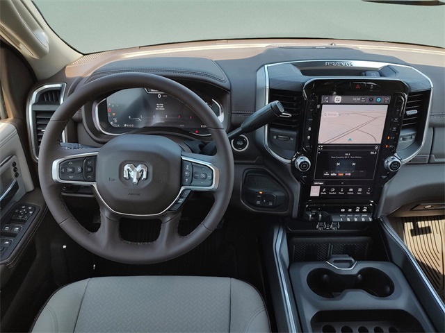 2025 Ram 2500 Laramie photo 9