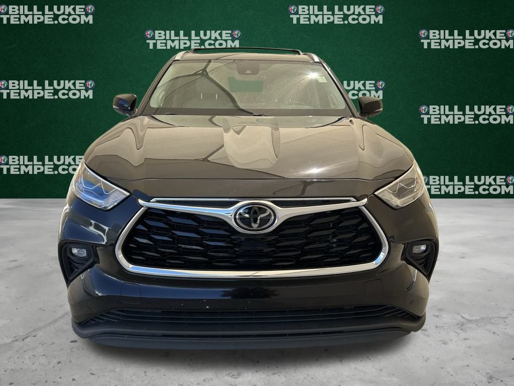 2021 Toyota Highlander Limited photo 4