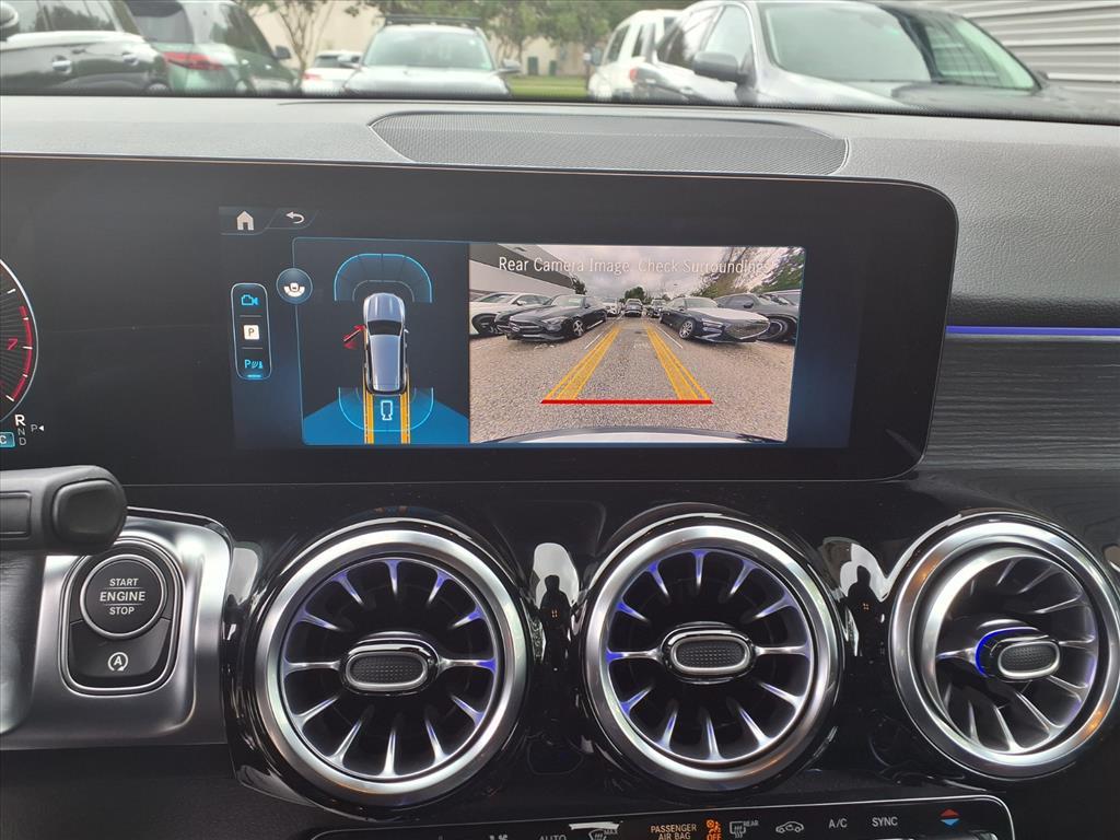 2026 Mercedes Benz GLB 250 4MATIC photo 18