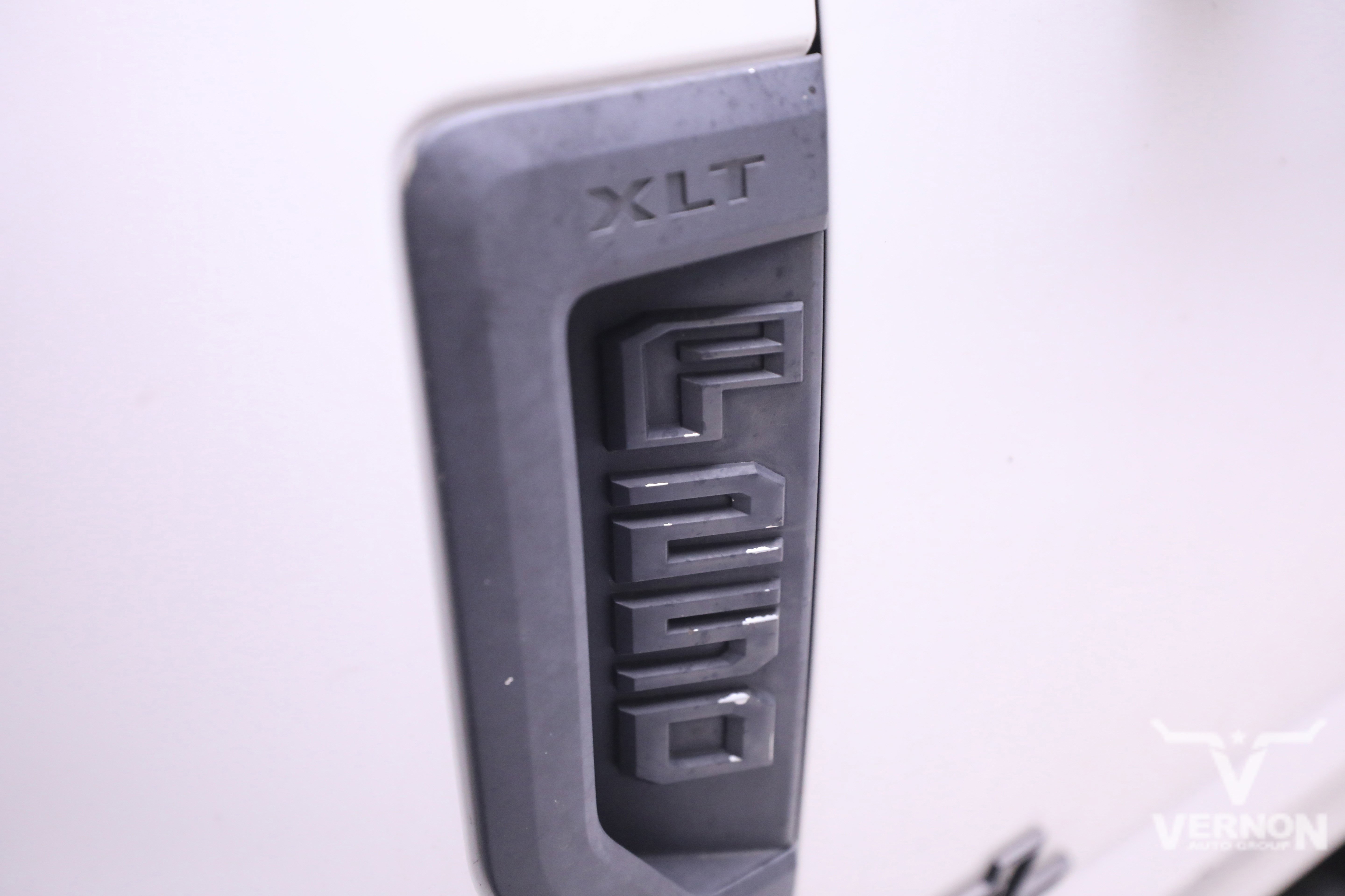 2017 Ford F-250 XLT photo 4