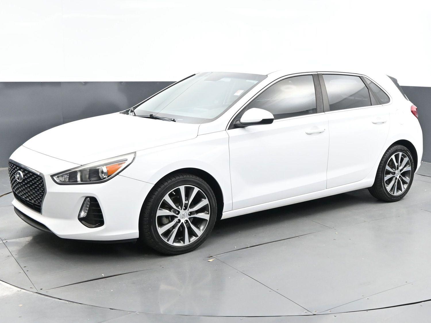 2018 Hyundai Elantra GT photo 3