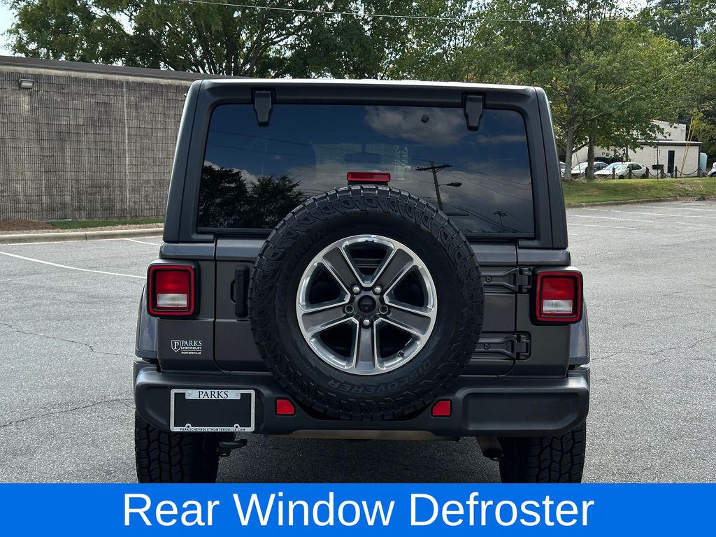 2020 Jeep Wrangler Unlimited Sahara photo 6