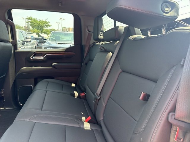 2025 Gmc Sierra 1500 SLT photo 24