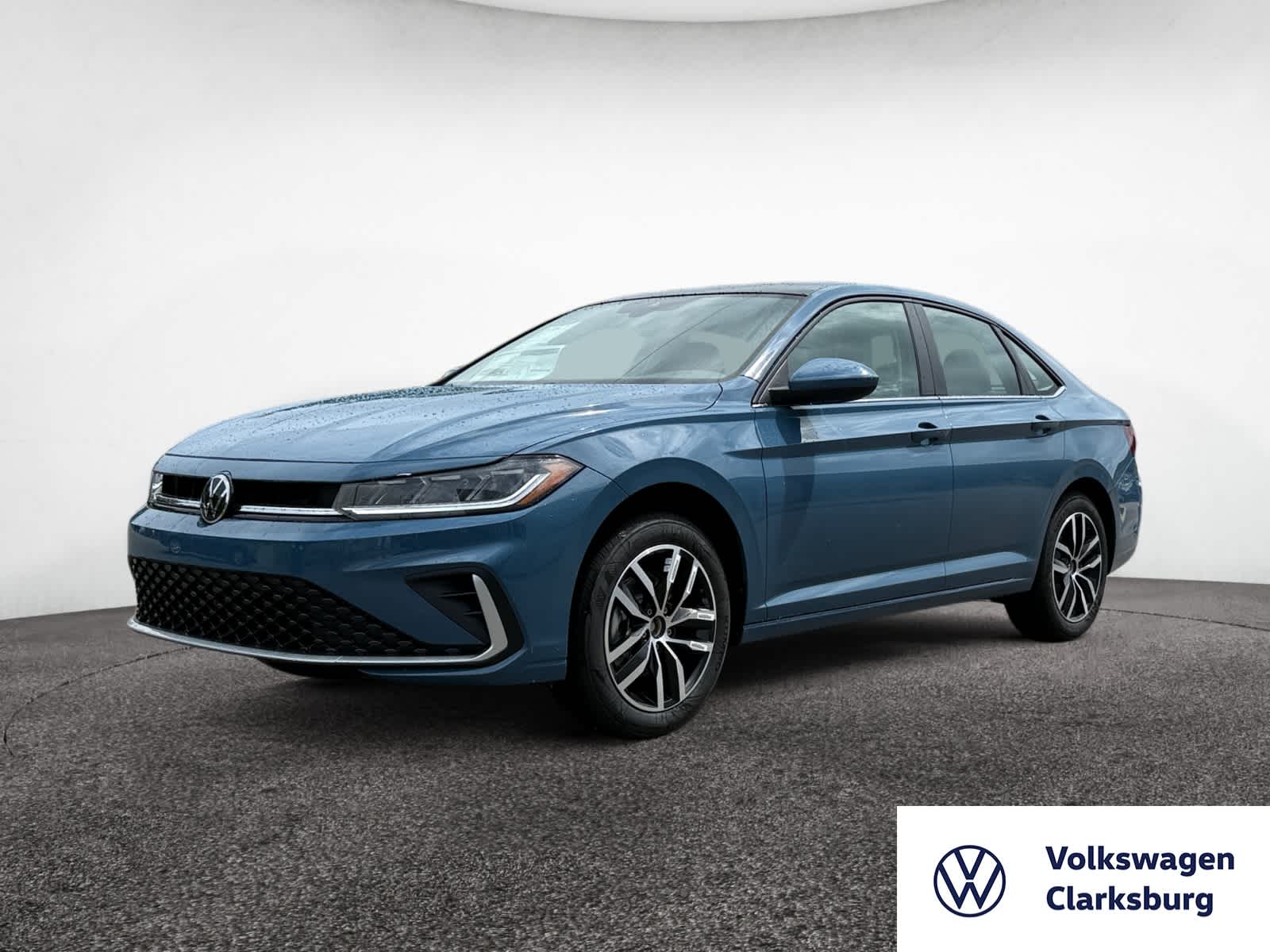 2025 Volkswagen Jetta SE's photo