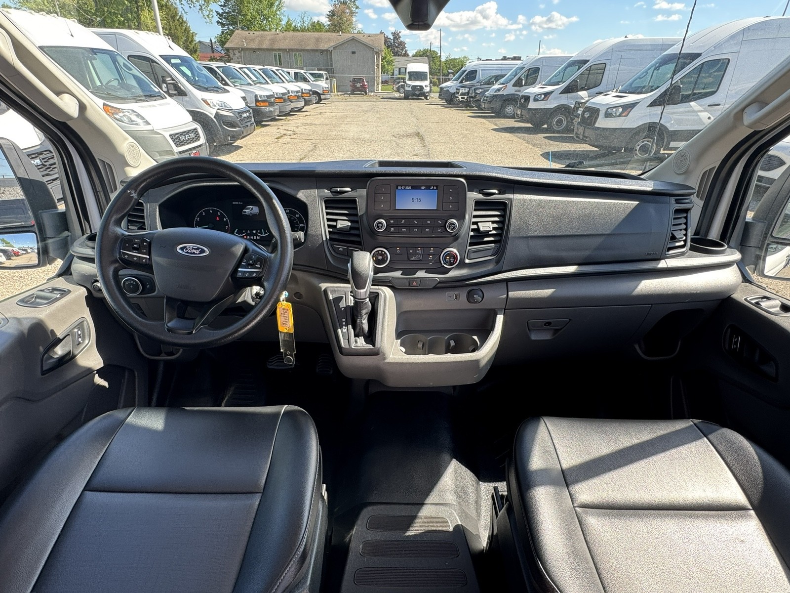 2023 Ford Transit Cargo Van photo 12