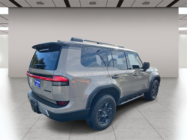 2024 Lexus GX 550 photo 3