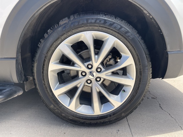 2022 Ford Explorer Platinum photo 18