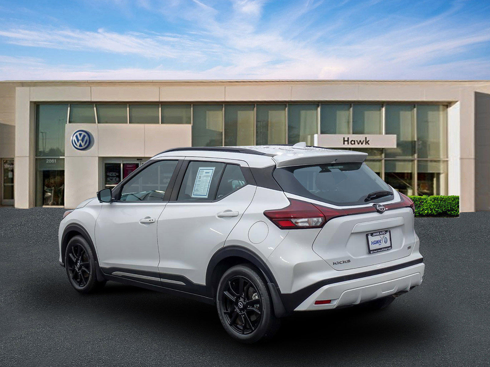 2024 NISSAN KICKS - Image 4