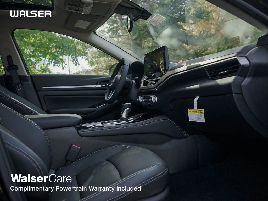 2025 Nissan Altima 2.5 SL photo 8