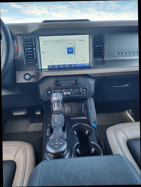 2024 Ford Bronco Wildtrak photo 6