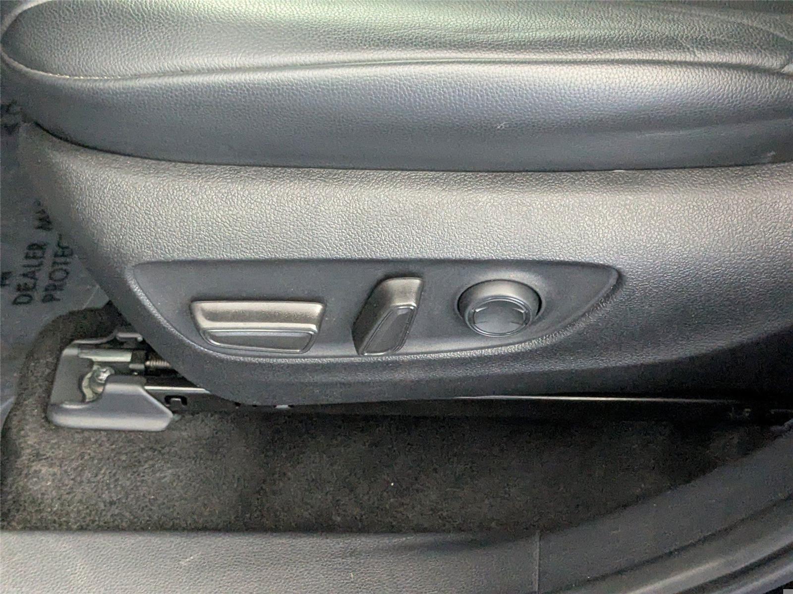 2023 Toyota Highlander Limited Platinum XLE XSE photo 12