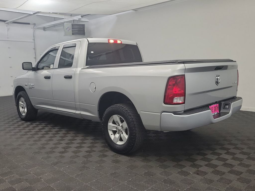 2019 Ram 1500 Classic Express photo 3
