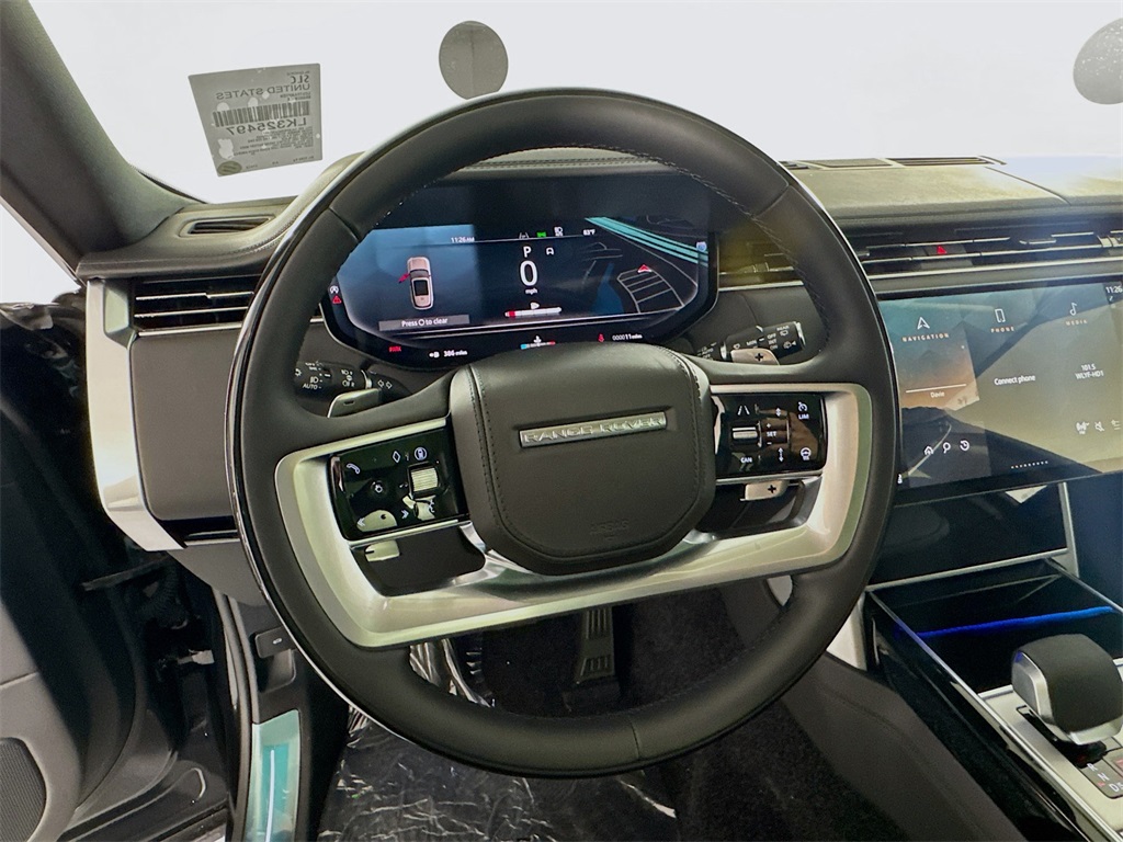 2025 Land Rover Range Rover SE photo 10