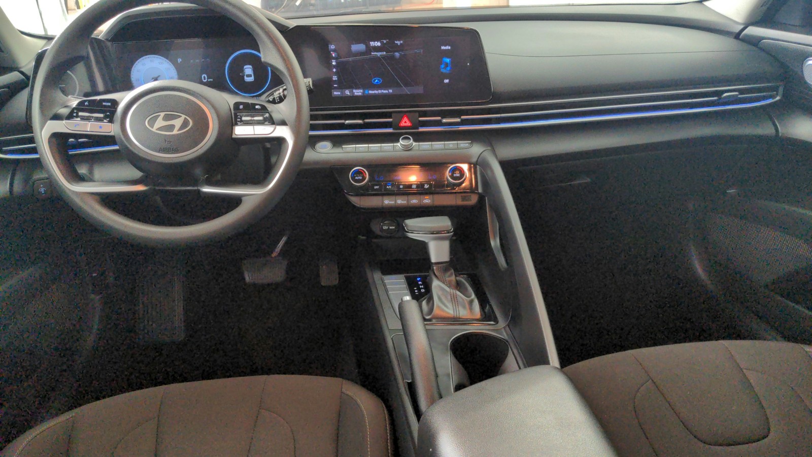 Used 2024 Serenity White Hyundai SEL image 25