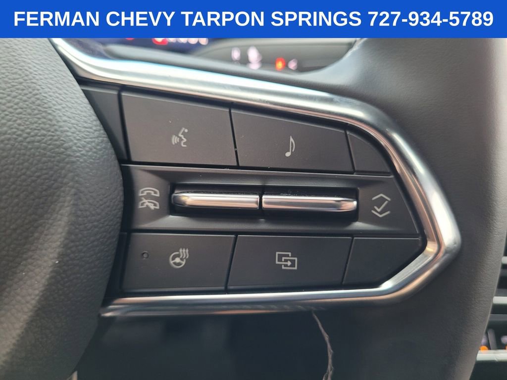 2025 Chevrolet Traverse photo 18