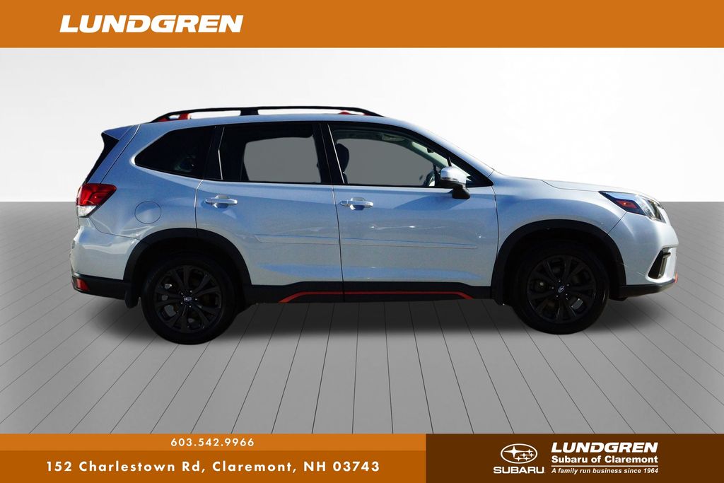 2023 Subaru Forester Sport photo 2