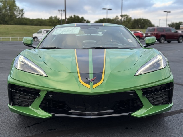 2026 Chevrolet Corvette Stingray 2LT photo 2