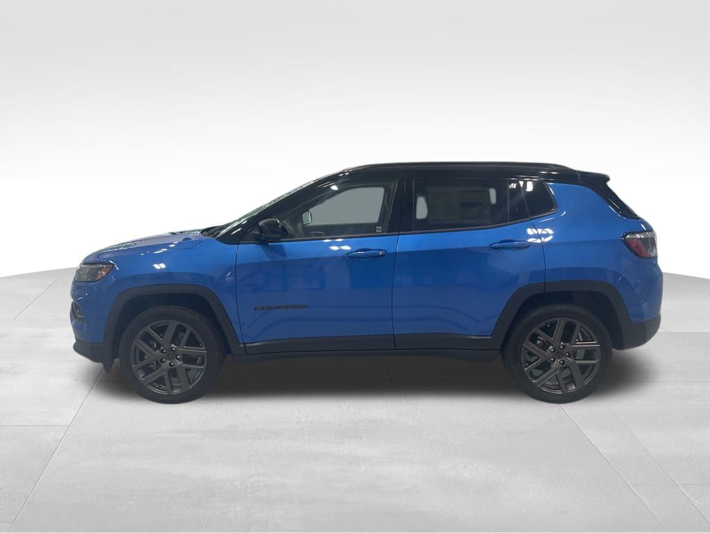 2025 Jeep Compass Limited photo 2