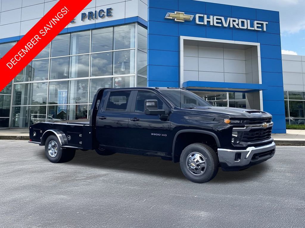 2025 Chevrolet Silverado 3500HD LT's photo