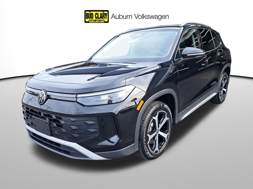 2025 Volkswagen Tiguan SE's photo