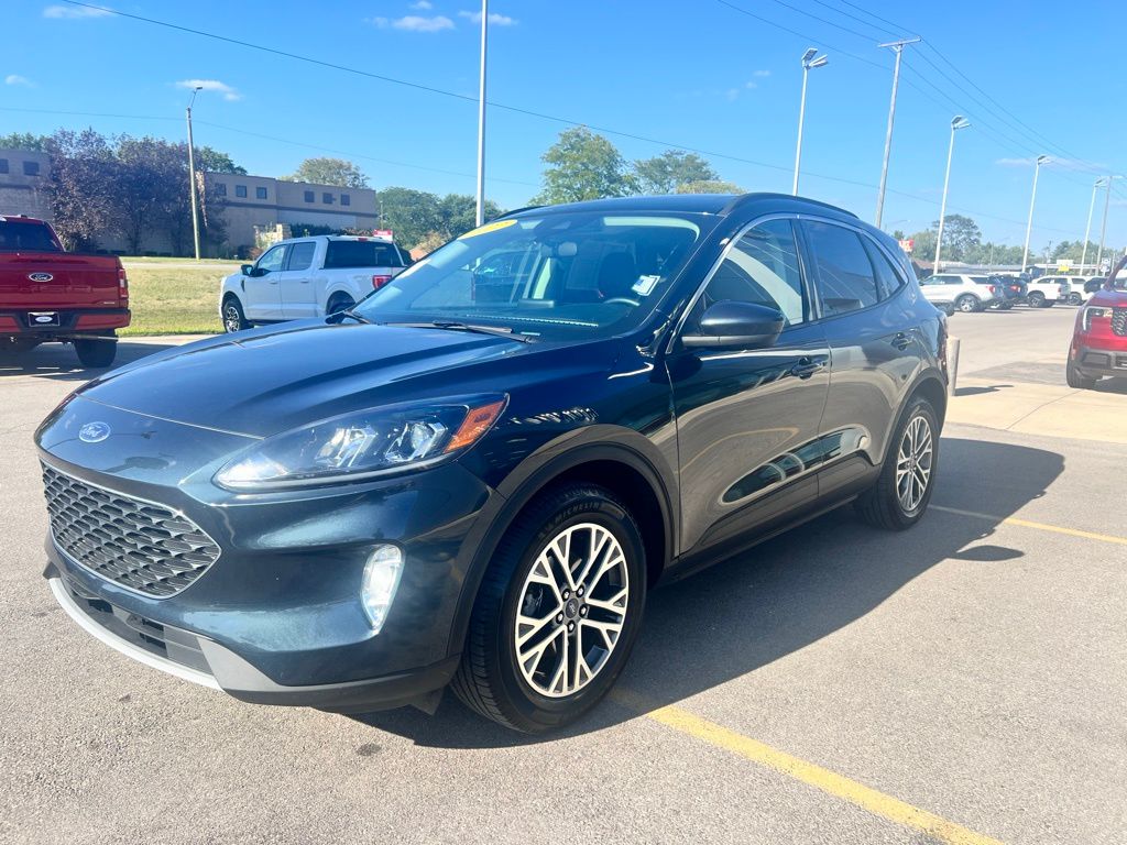 2022 Ford Escape SEL photo 39